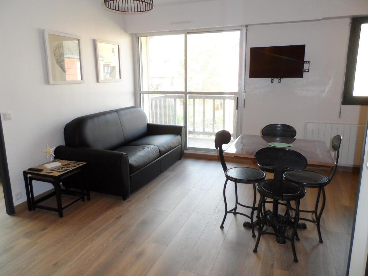 Appartement Confortable 2P Proche Plage Avec Parking Et Internet A Cabourg - Fr-1-487-302 ภายนอก รูปภาพ